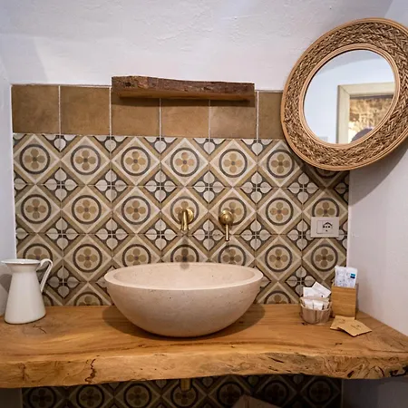 ゲストハウス Dimore Piazza Roma Trulli & アルベロベッロ