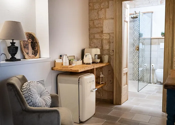 Maison d'hôtes Dimore Piazza Roma Trulli & 3*
